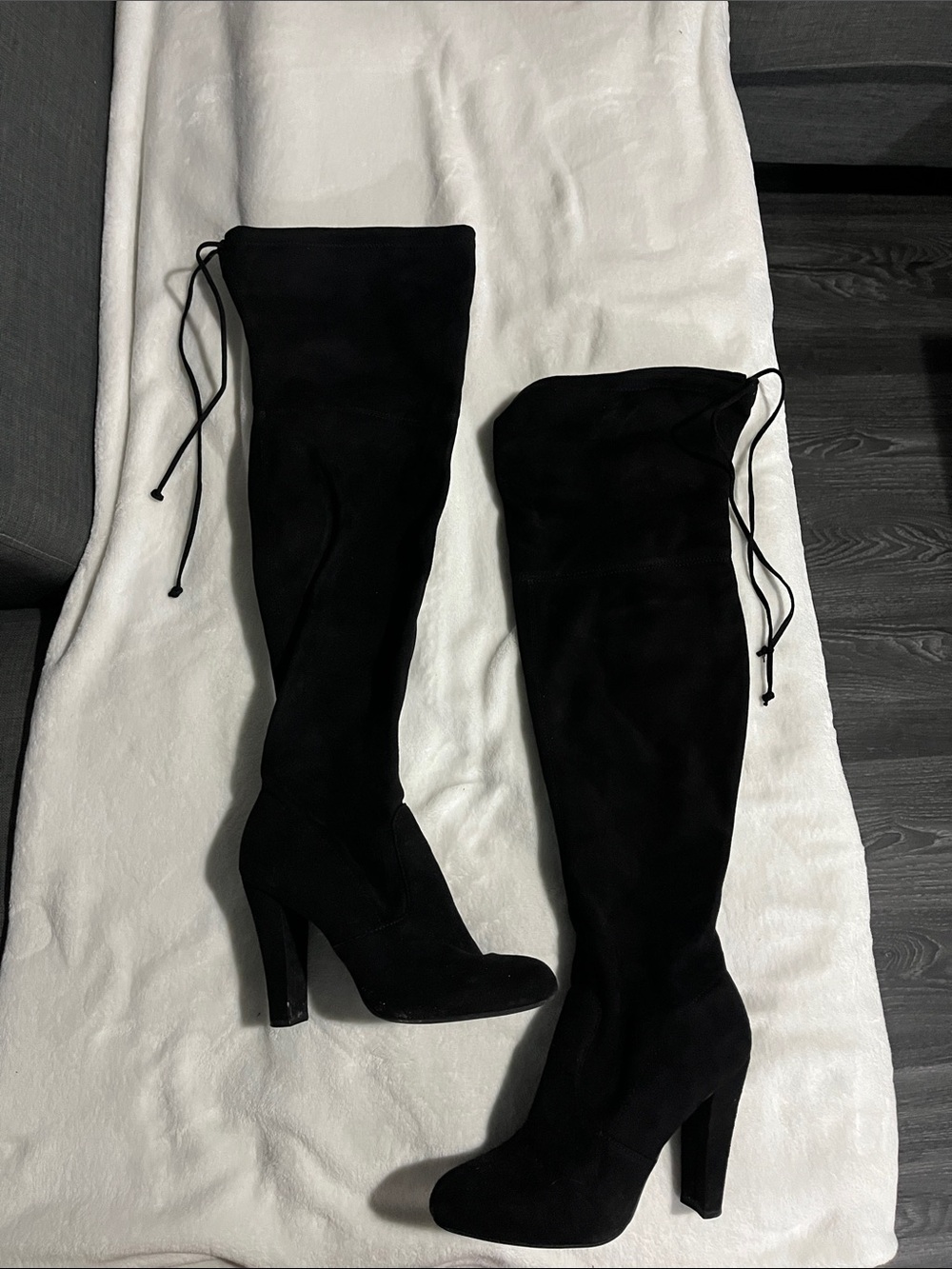 Women's Black Over-the-Knee Heeled Boots